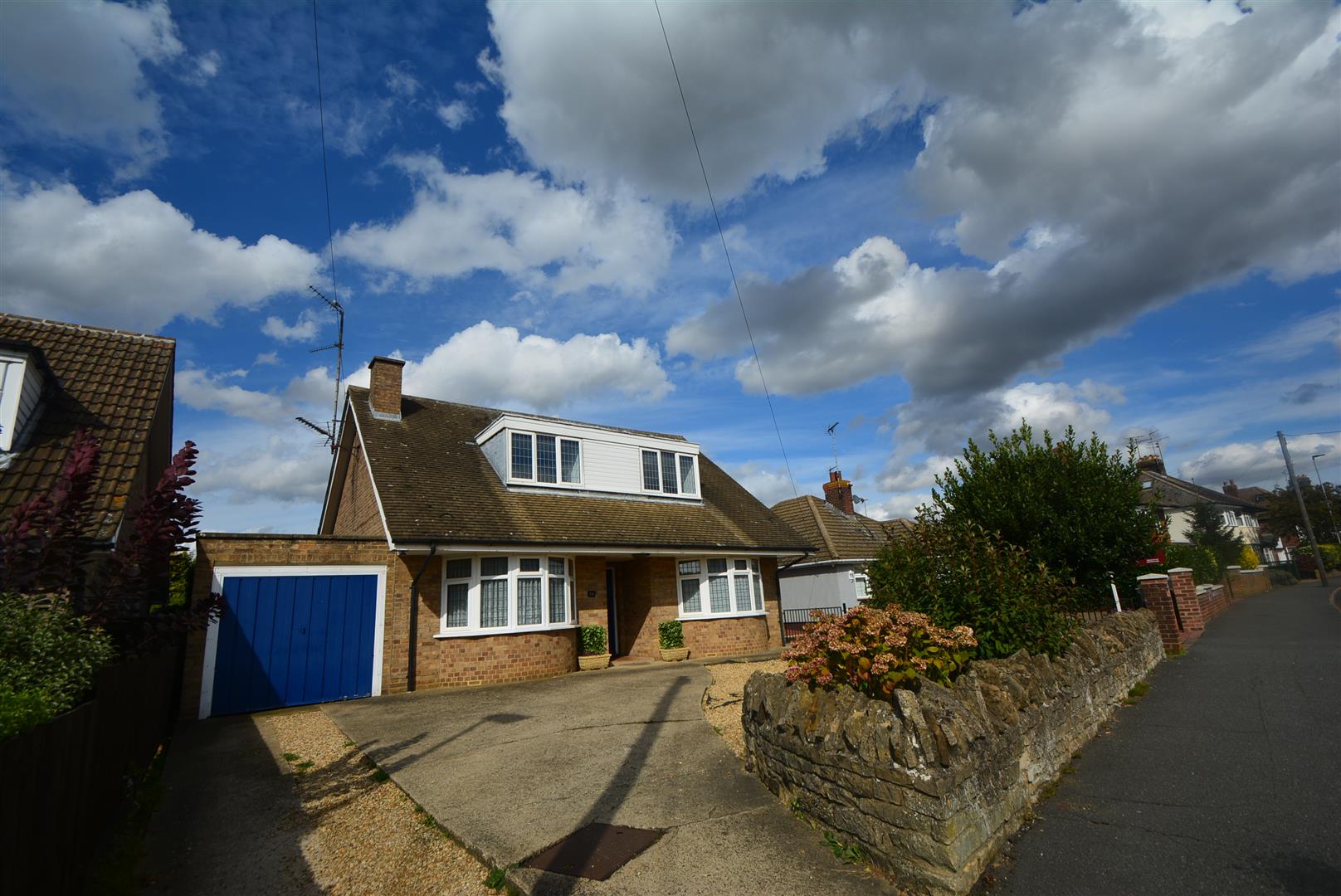 5 Bedroom Property For Sale in Peterborough £410,000